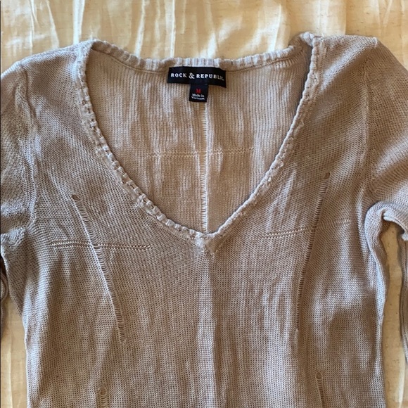 Rock & Republic Sweater - Picture 2 of 7